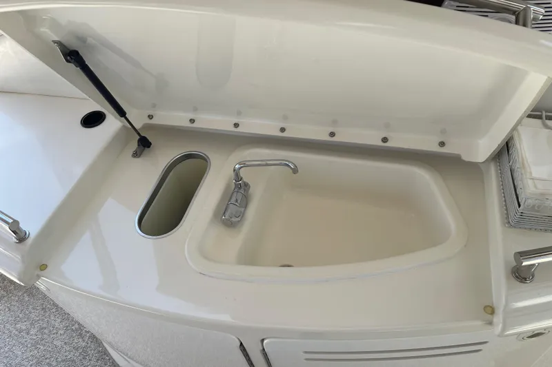 Mirage Yacht Photos Pics 