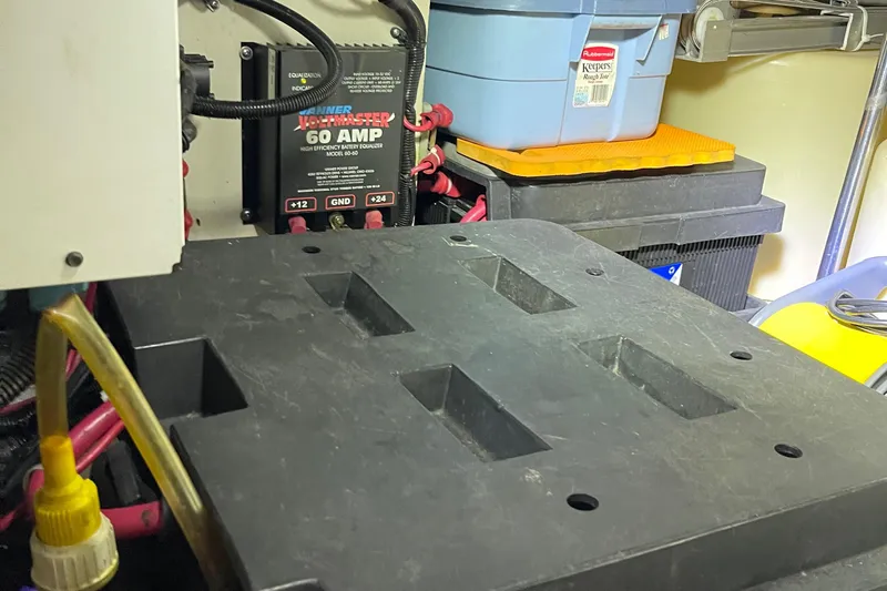 Mirage Yacht Photos Pics 