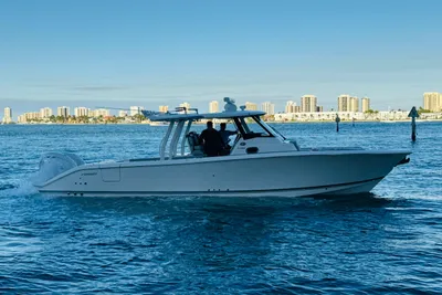 Pursuit S 358