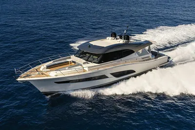 Riviera 645 SUV