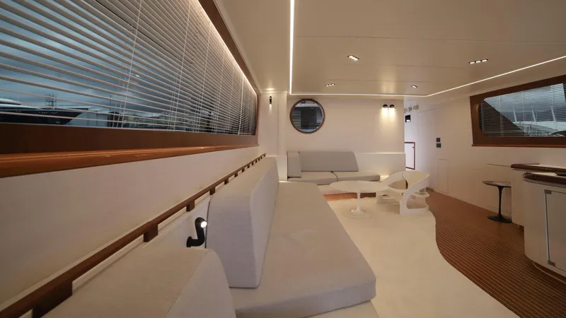  Yacht Photos Pics IMG_7601.JPG