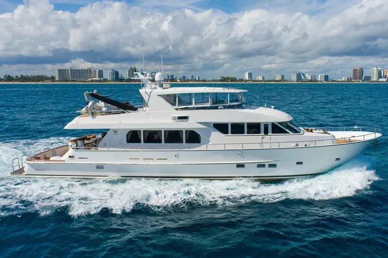 Seas To See Yacht Photos Pics 