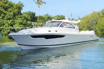 Pursuit OS 405