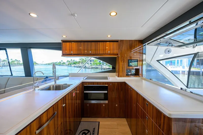 Yacht Photos Pics 2024 Riviera 58 Sports Motor Yacht - Image 37
