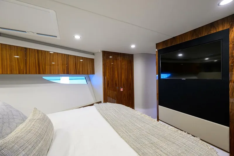  Yacht Photos Pics 2024 Riviera 58 Sports Motor Yacht - Image 78