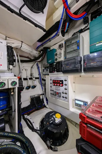  Yacht Photos Pics 2024 Riviera 58 Sports Motor Yacht - Image 116