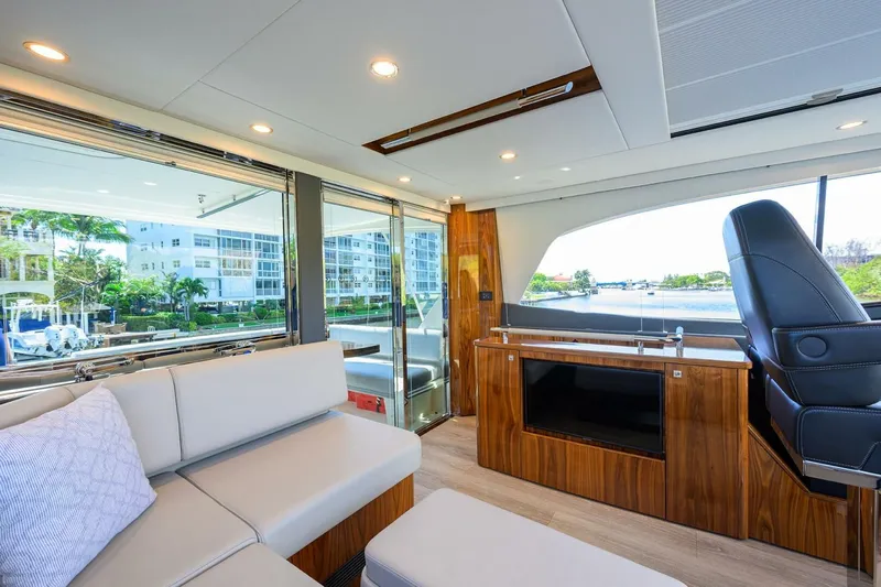  Yacht Photos Pics 2024 Riviera 58 Sports Motor Yacht - Image 56