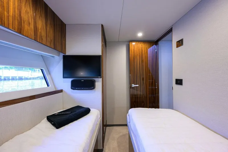  Yacht Photos Pics 2024 Riviera 58 Sports Motor Yacht - Image 85