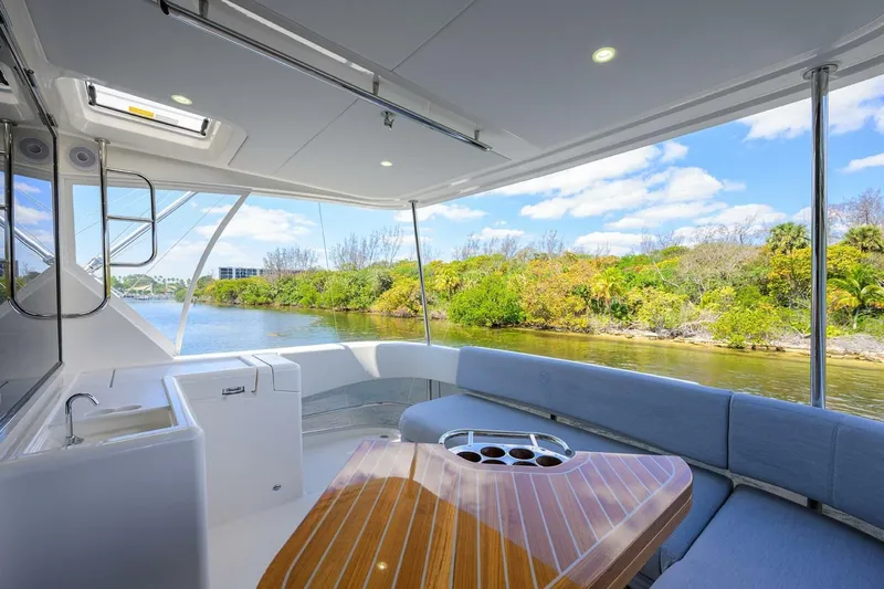  Yacht Photos Pics 2024 Riviera 58 Sports Motor Yacht - Image 68