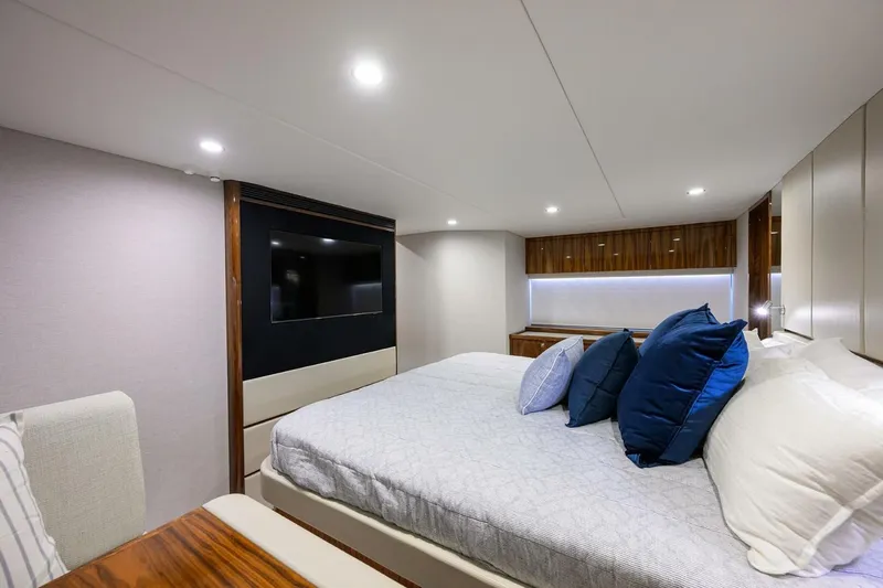  Yacht Photos Pics 2024 Riviera 58 Sports Motor Yacht - Image 100