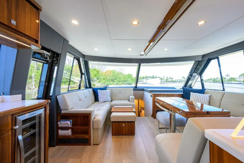  Yacht Photos Pics 2024 Riviera 58 Sports Motor Yacht - Image 40