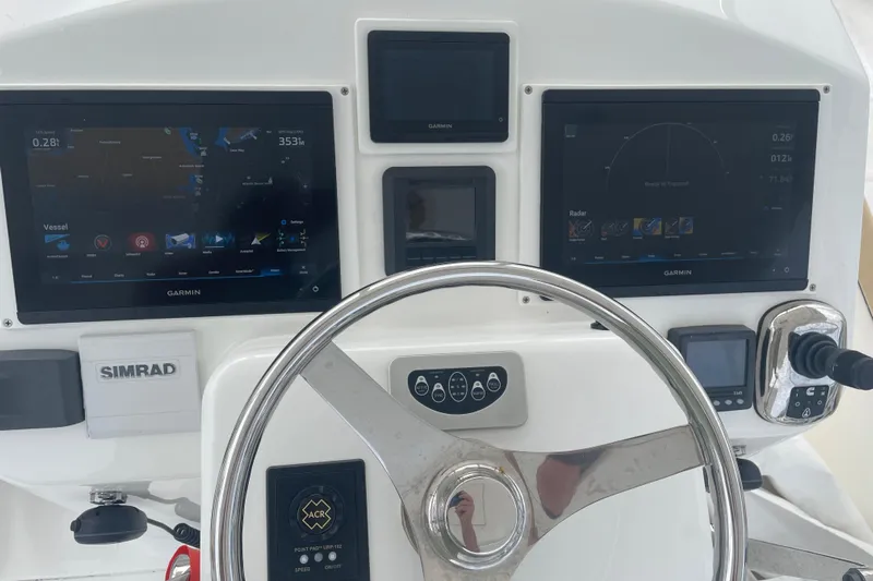 Lady Faye Yacht Photos Pics 2018 Viking 37 Billfish helm with Garmin displays and Simrad equipment.