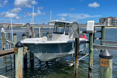2021 Sea Hunt Ultra 265 SE