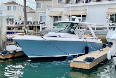 Tiara Sport 34LS