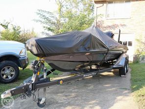 2016 Ranger Z521C