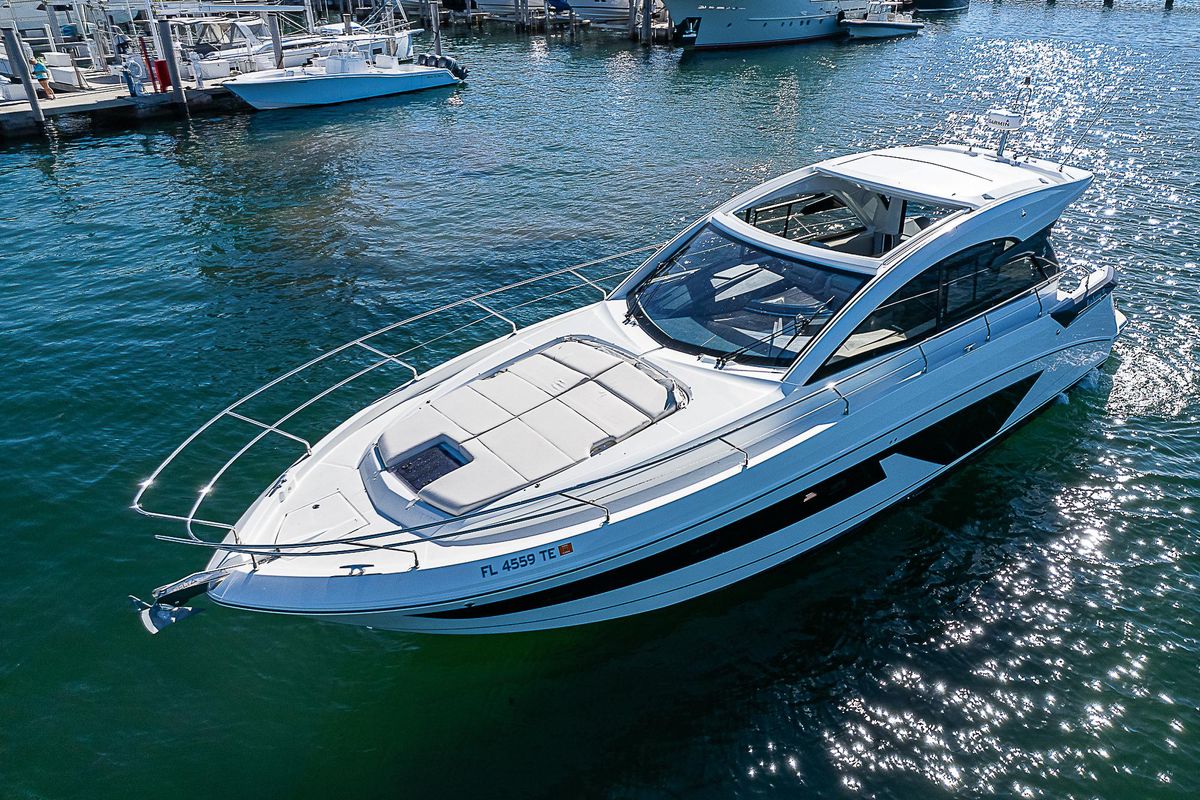 2022 Beneteau 45 