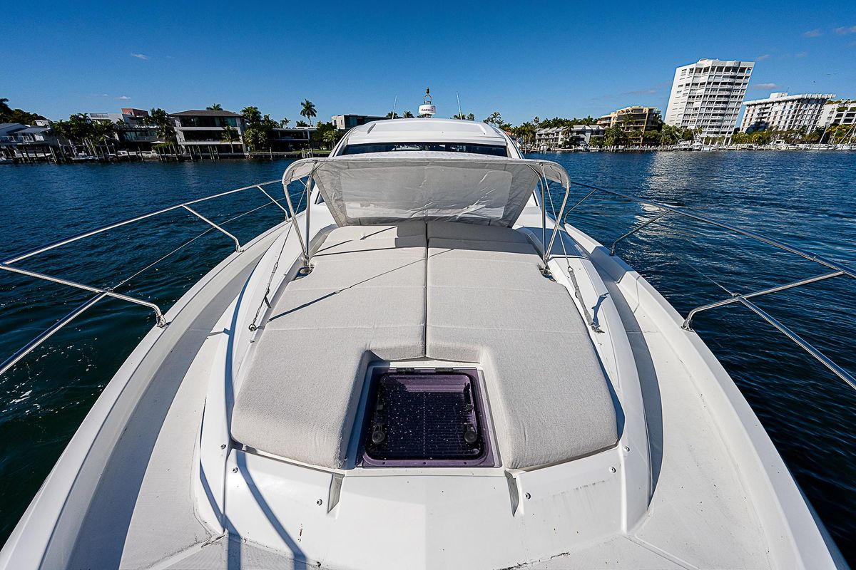 2022 Beneteau 45 