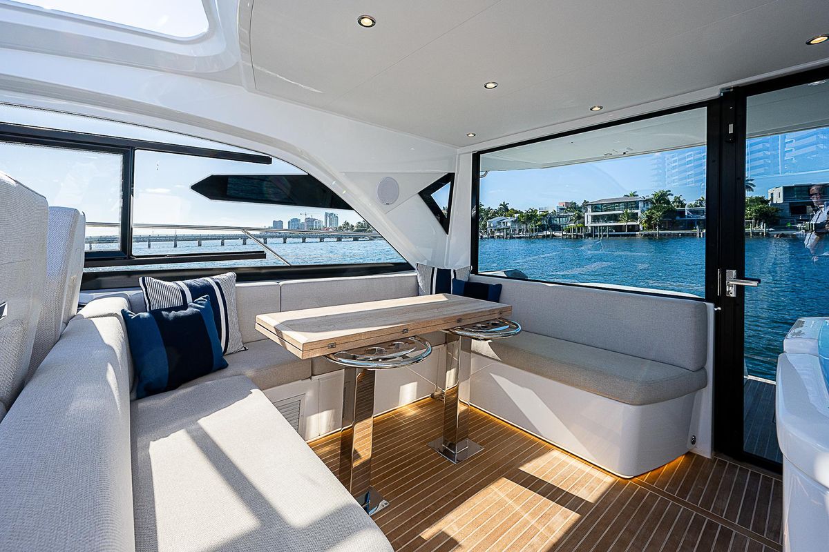 2022 Beneteau 45 