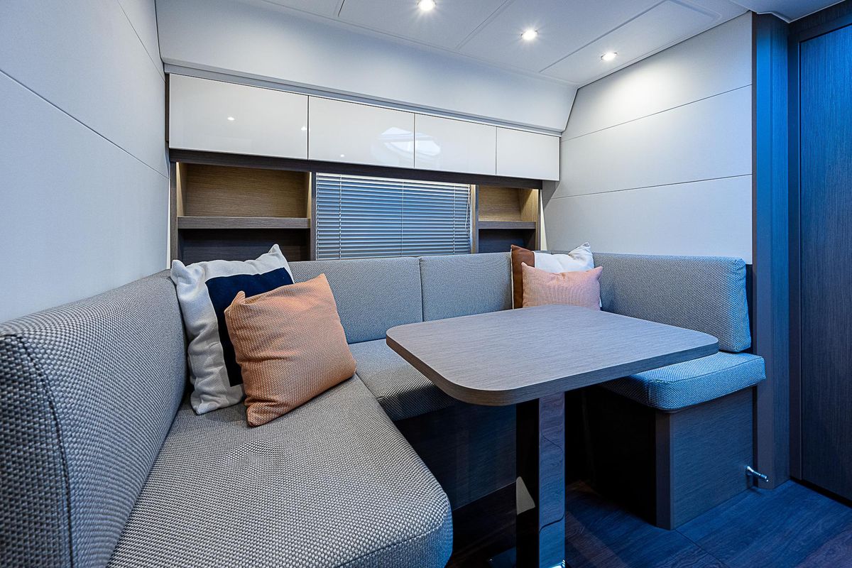 2022 Beneteau 45 