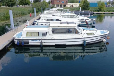 1982 PORTER ET HAYLETT Porter And Haylett 1135 Tradition