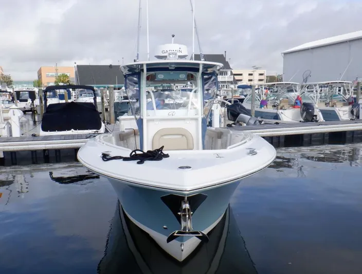  Yacht Photos Pics 2017 Sailfish 290 CC boat docked, front view.