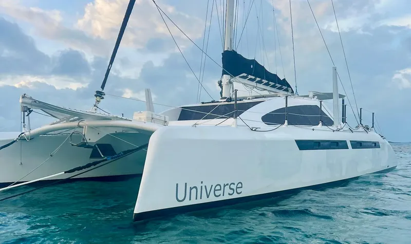 Universe Yacht Photos Pics 