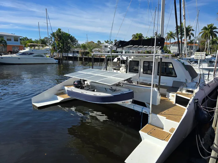 Universe Yacht Photos Pics 