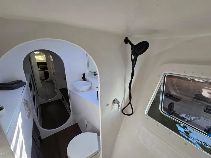 Universe Yacht Photos Pics 