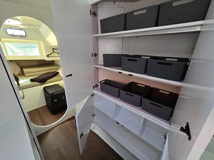 Universe Yacht Photos Pics 