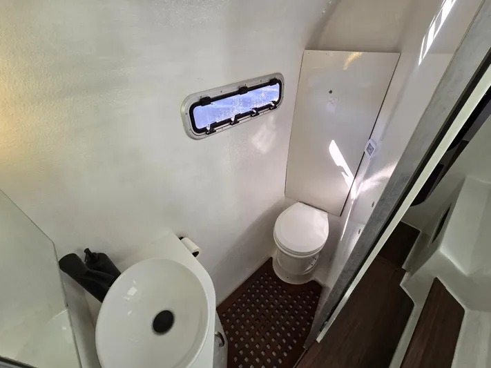 Universe Yacht Photos Pics 