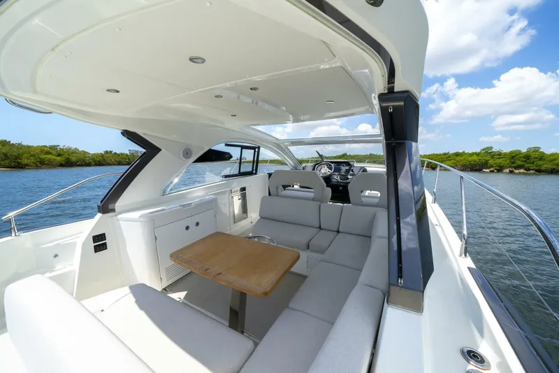  Yacht Photos Pics 2024 Beneteau Gran Turismo 41 - Image 17