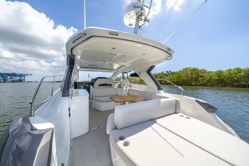  Yacht Photos Pics 2024 Beneteau Gran Turismo 41 - Image 15