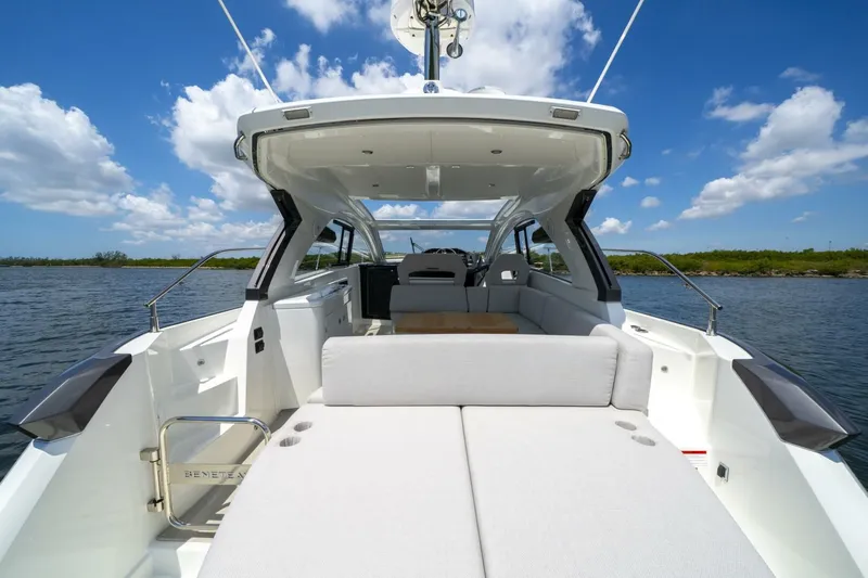  Yacht Photos Pics 2024 Beneteau Gran Turismo 41 - Image 16