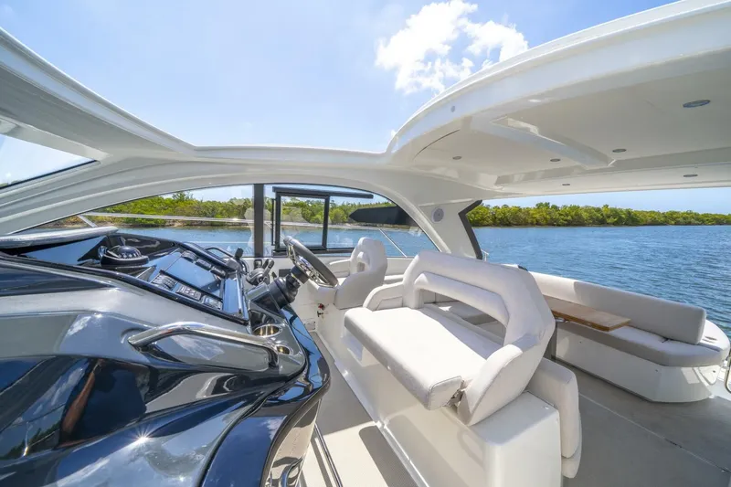  Yacht Photos Pics 2024 Beneteau Gran Turismo 41 - Image 26