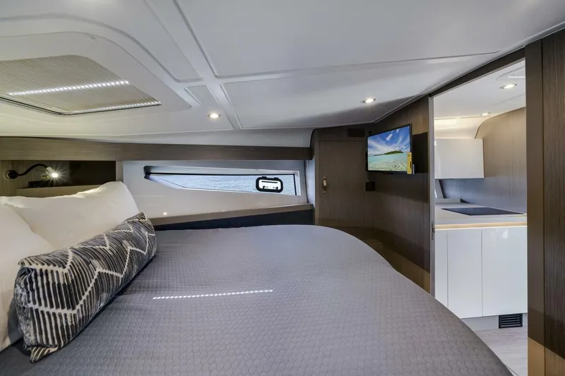  Yacht Photos Pics 2024 Beneteau Gran Turismo 41 - Image 41