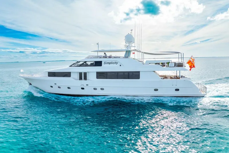 Simplicity Yacht Photos Pics 
