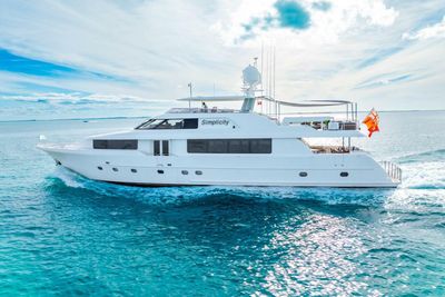 Yacht