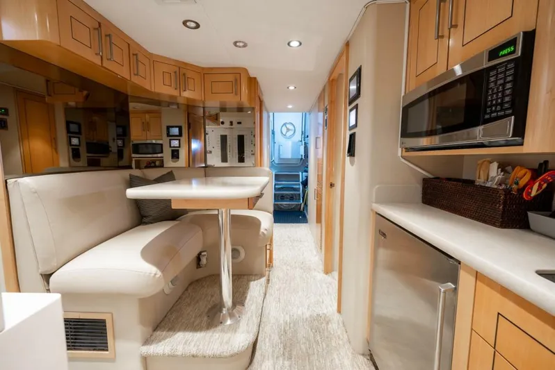 Simplicity Yacht Photos Pics 