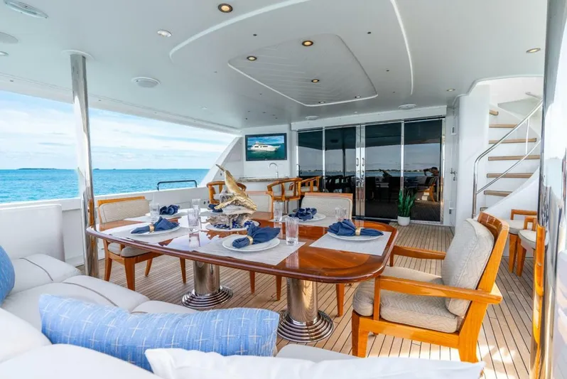 Simplicity Yacht Photos Pics 