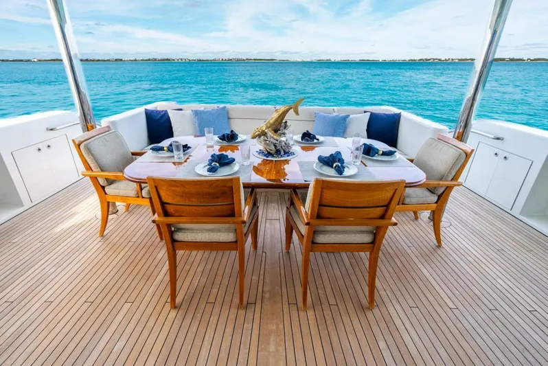 Simplicity Yacht Photos Pics 