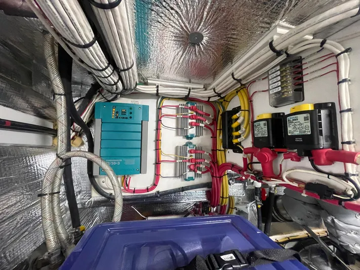 Phyllis D Yacht Photos Pics 