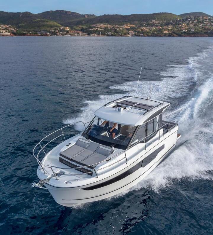 Neuf 2025 Jeanneau MERRY FISHER 895 SERIE 2 Corse ( 20 ) YachtFocus