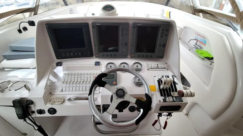 Golden Boy Yacht Photos Pics 