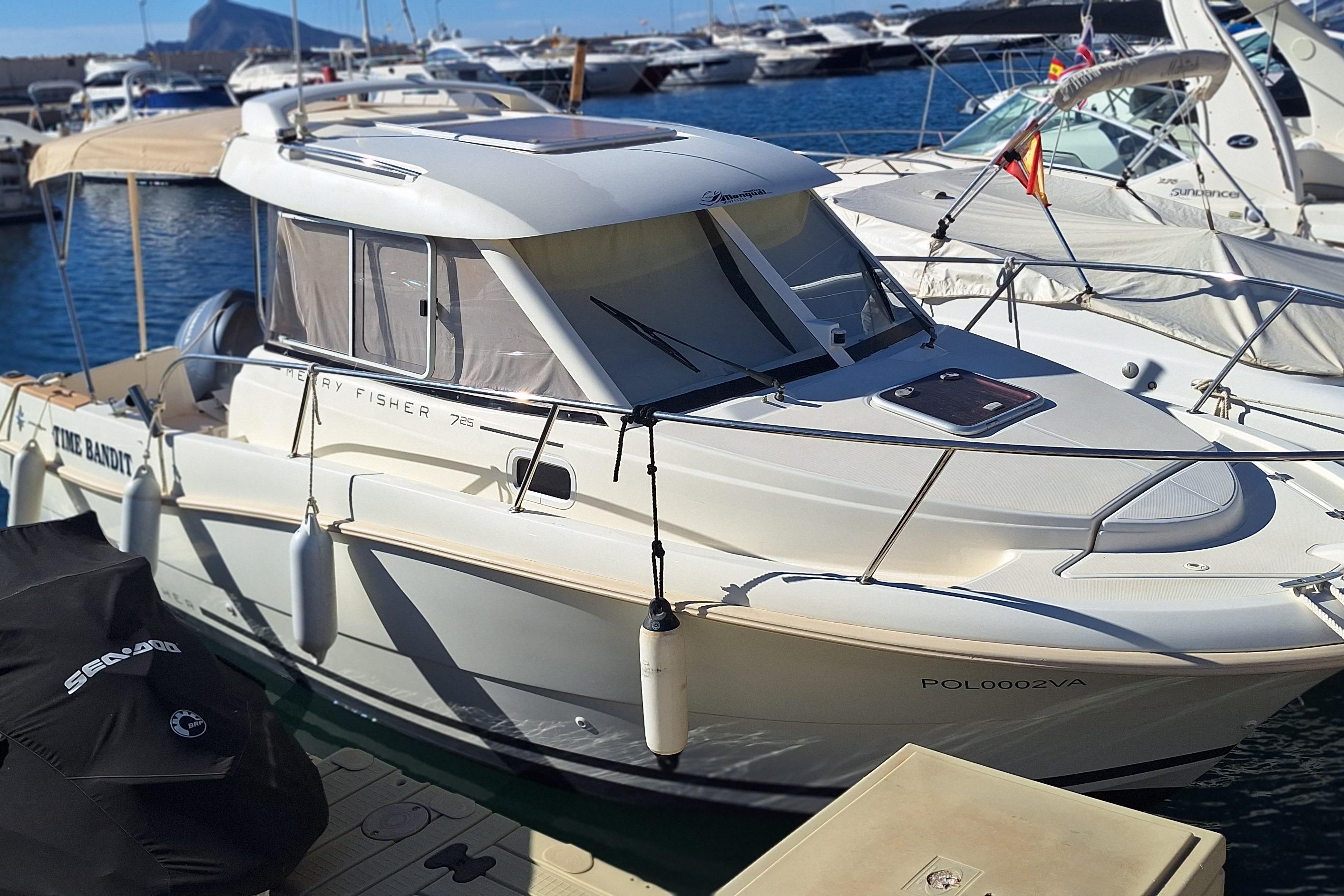 2012 Jeanneau Merry Fisher 725