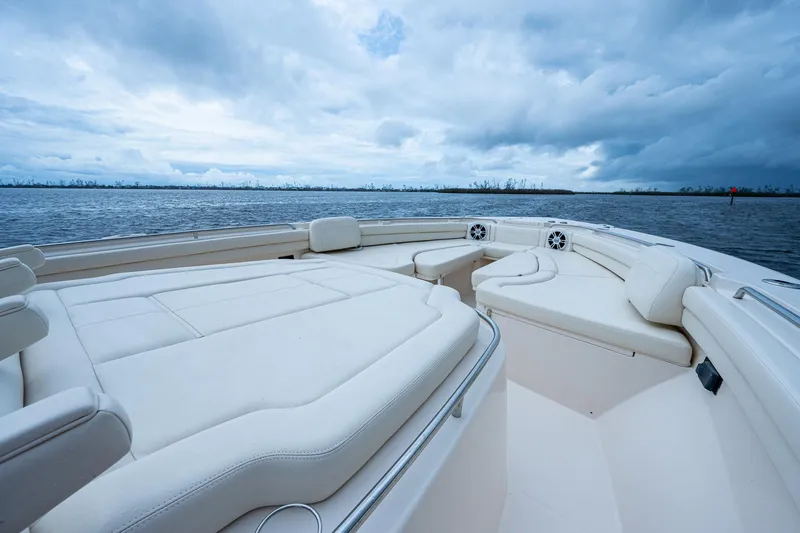 Pura Vida Yacht Photos Pics 