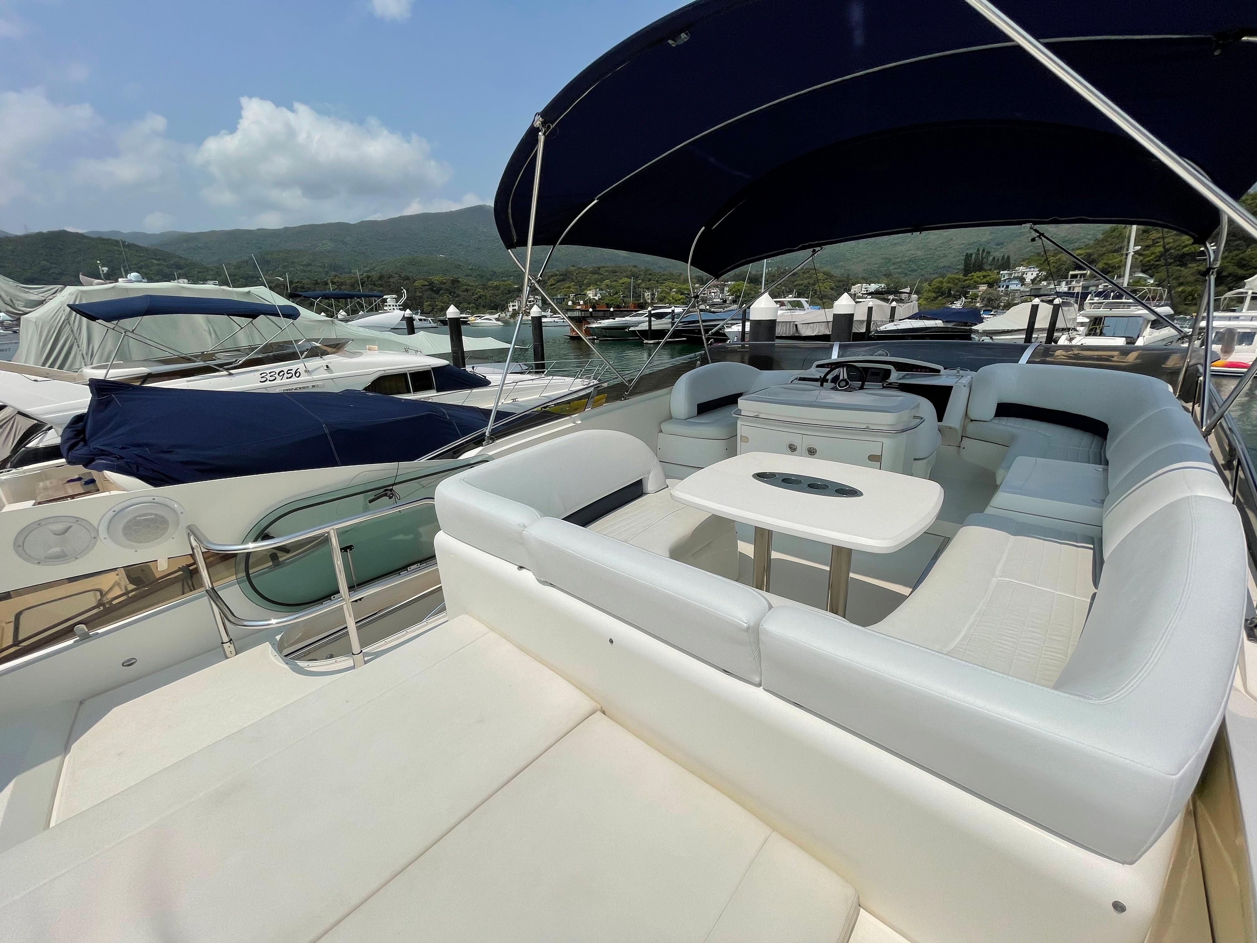 2010 Princess V62 Cruiser for sale - YachtWorld