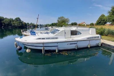1997 Haines 38