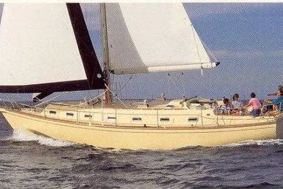 Island Packet 45