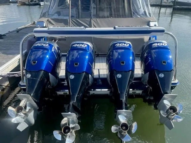  Yacht Photos Pics 2022 Formula 400 Super Sport Crossover with four 400 horsepower outboard engines.