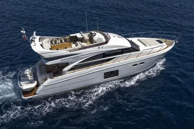 2014 Princess 56